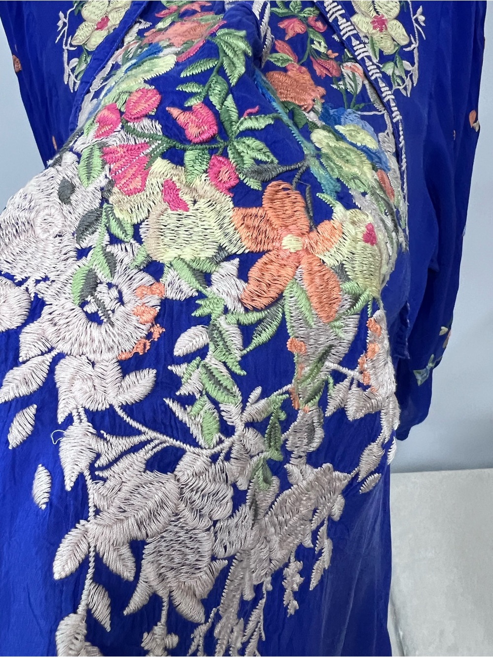 Johnny Was vibrant Blue Embroidered intricate bird floral V-Neck Tunic XL - Picture 12 of 14